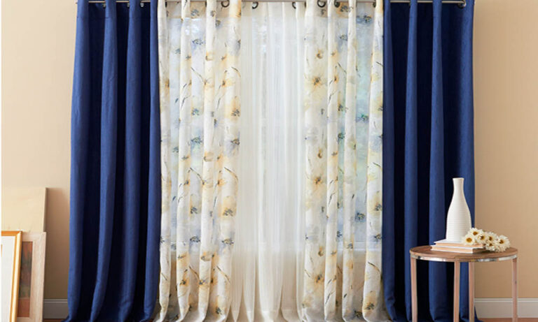 curtain1