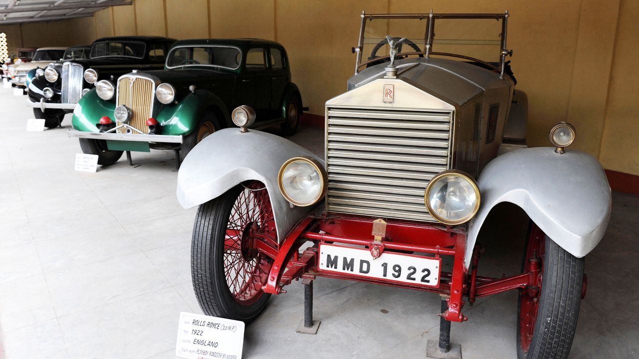 How To Choose The Right Vintage Vehicle For Your Collection